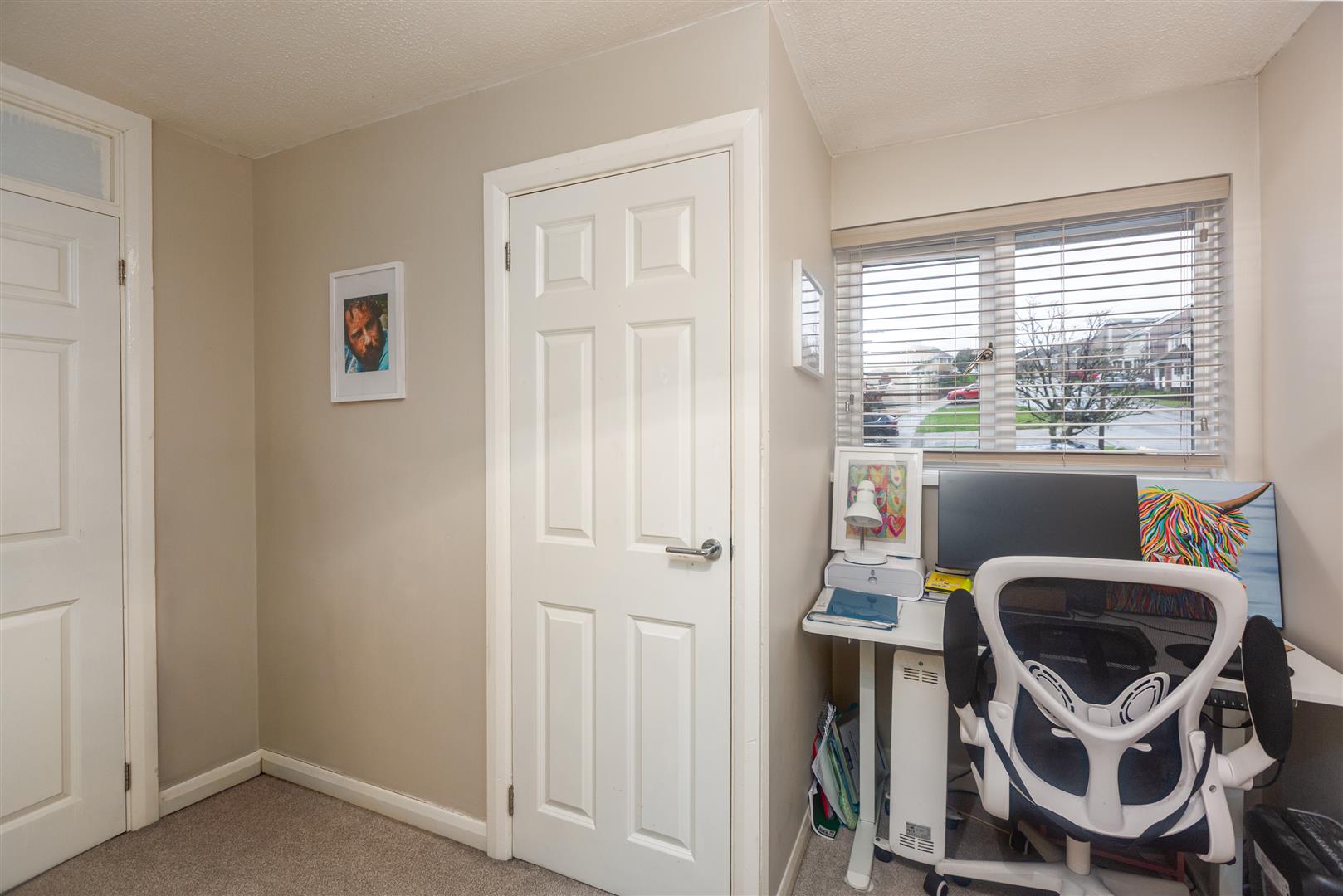 Heol Treffynnon, Parc Gwernfadog, Swansea, SA6 6SE